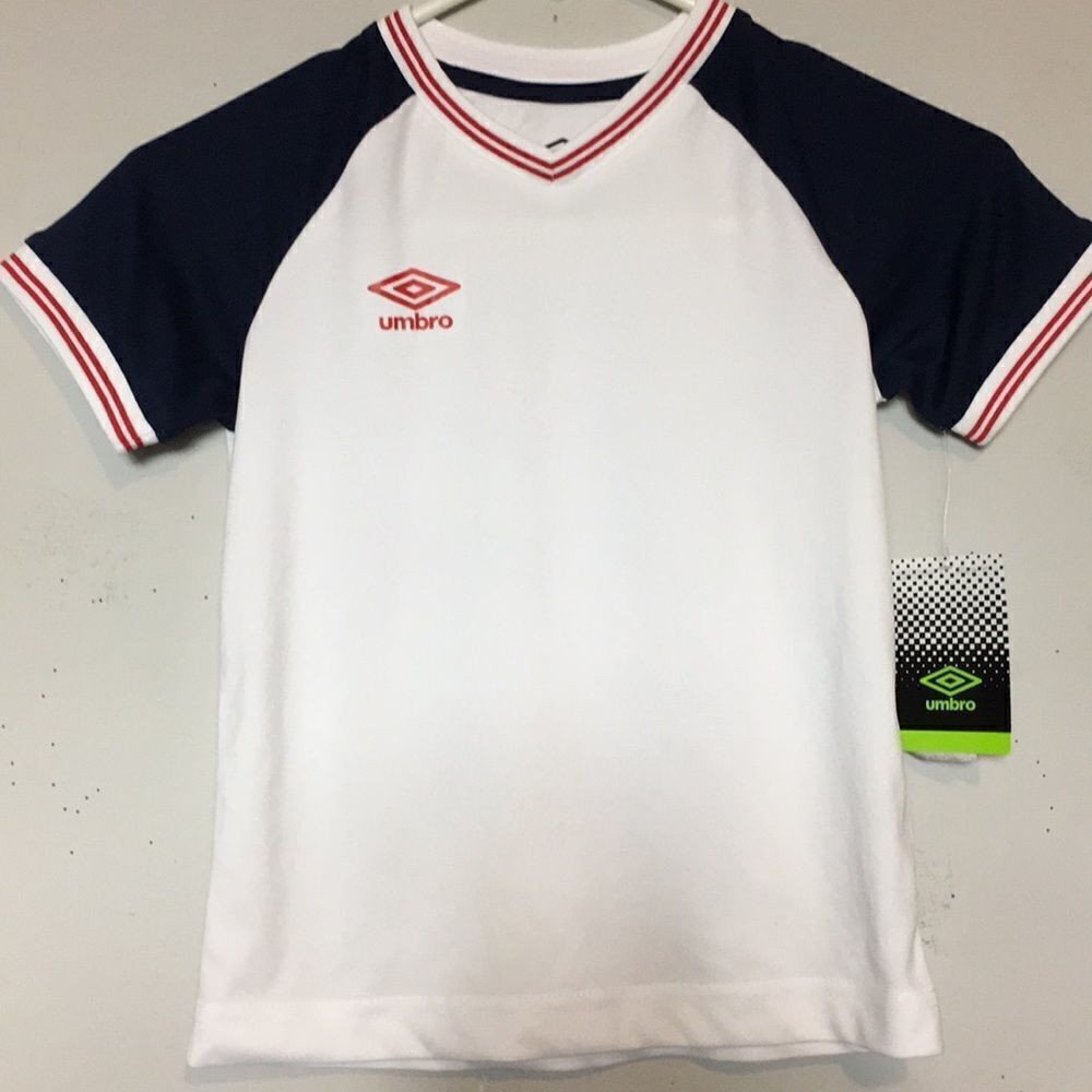 Umbro Active Boys T-Shirt. XS